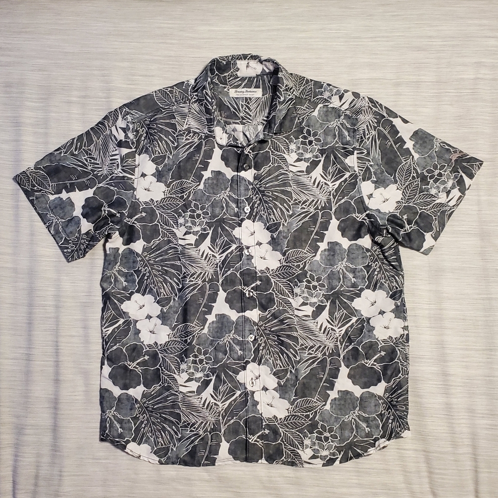 Men's Tommy Bahama Coconut Point Playa Floral IslandZone sz LG